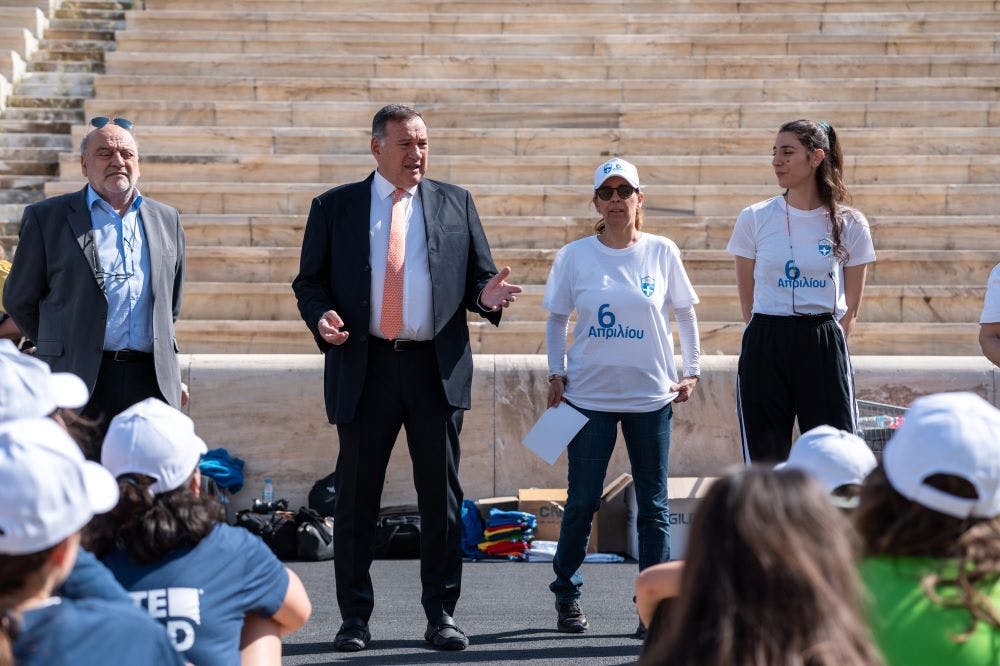 Παγκόσμια Ημέρα Αθλητισμού: Σήκωσαν «Λευκή Κάρτα» τα παιδιά στο Παναθηναϊκό Στάδιο runbeat.gr
